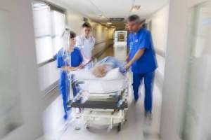 Thailands &laquo;gratis&raquo; helsevesen er ikke gratis, og er n&aring; p&aring; konkursens rand