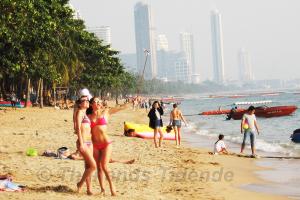 Jomtien Beach er populær blant nordmenn som reiser med rutefly. Bangkok er nå den mest populære sommerdestinasjonen med rutefly.